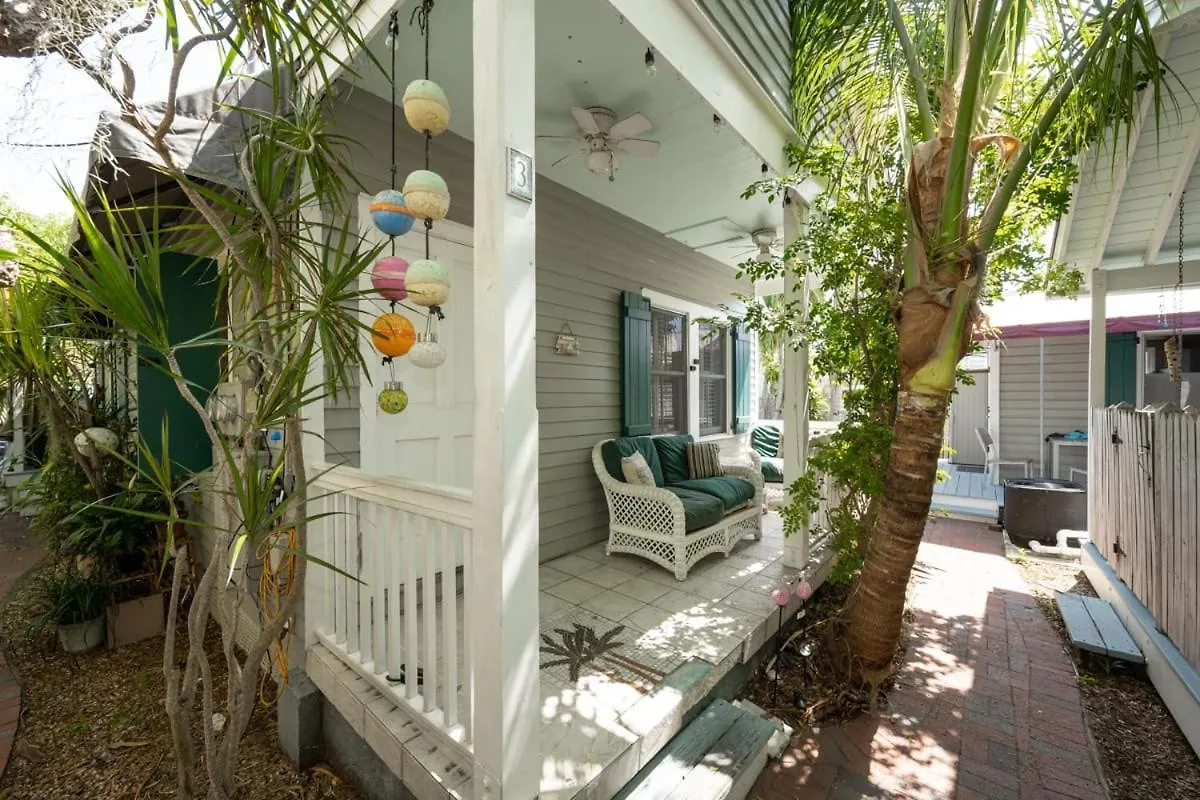 Holiday home Conch Cottage -Pool & Quiet Area Key West United States